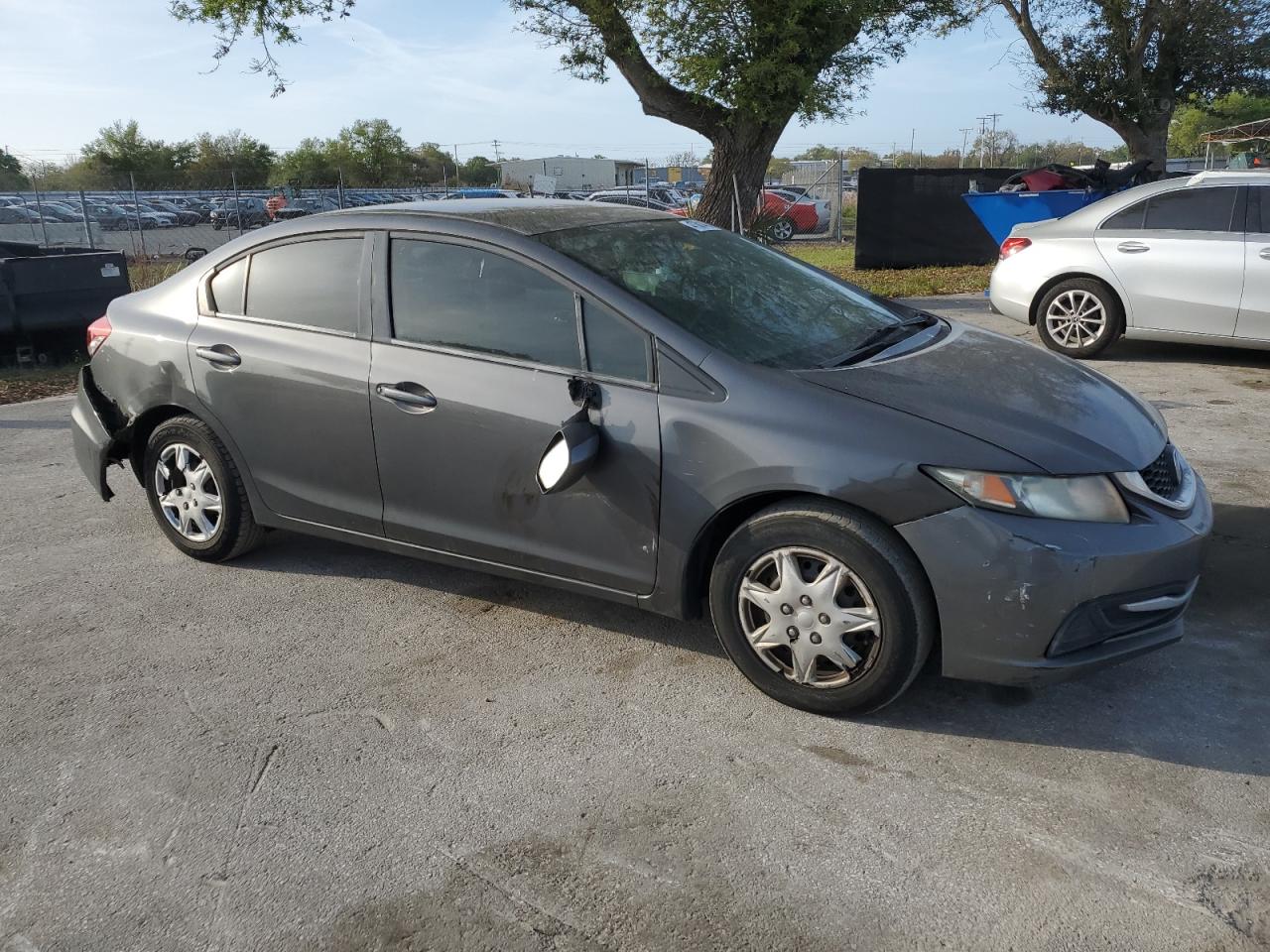 2013 Honda Civic VIN 2HGFB2F57DH588162 Copart auction photo, front end / side damage thumbnail 4