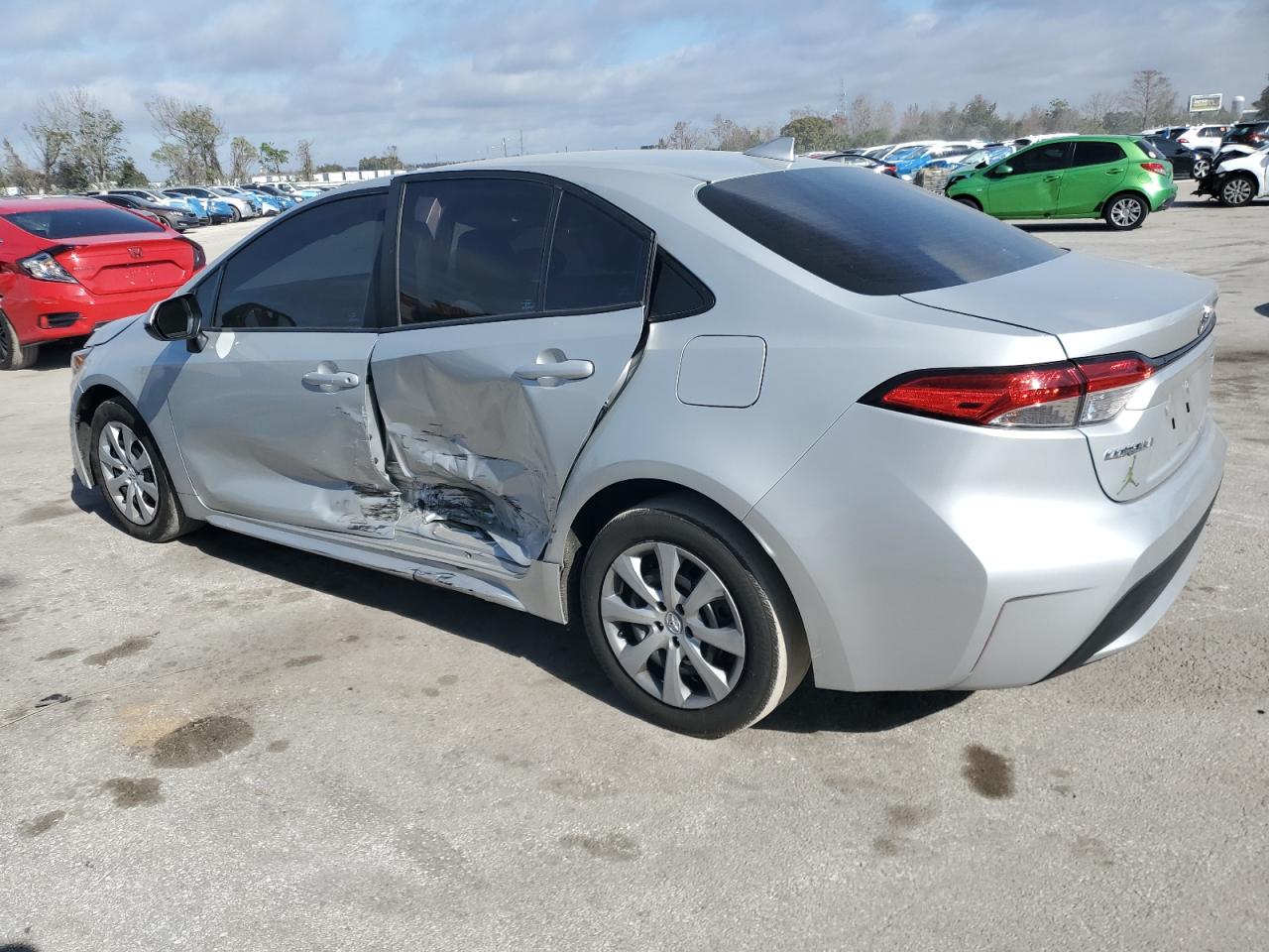 2021 Toyota Corolla VIN 5YFEPMAE8MP231565 Copart auction photo, side damage thumbnail 2