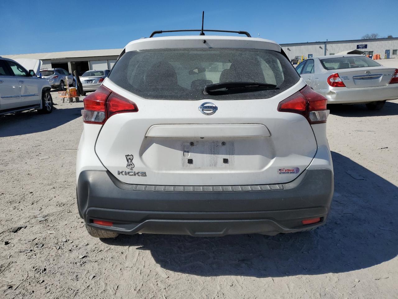 2019 Nissan Kicks VIN 3N1CP5CU4KL518254 Copart auction photo, front end / undercarriage damage thumbnail 6