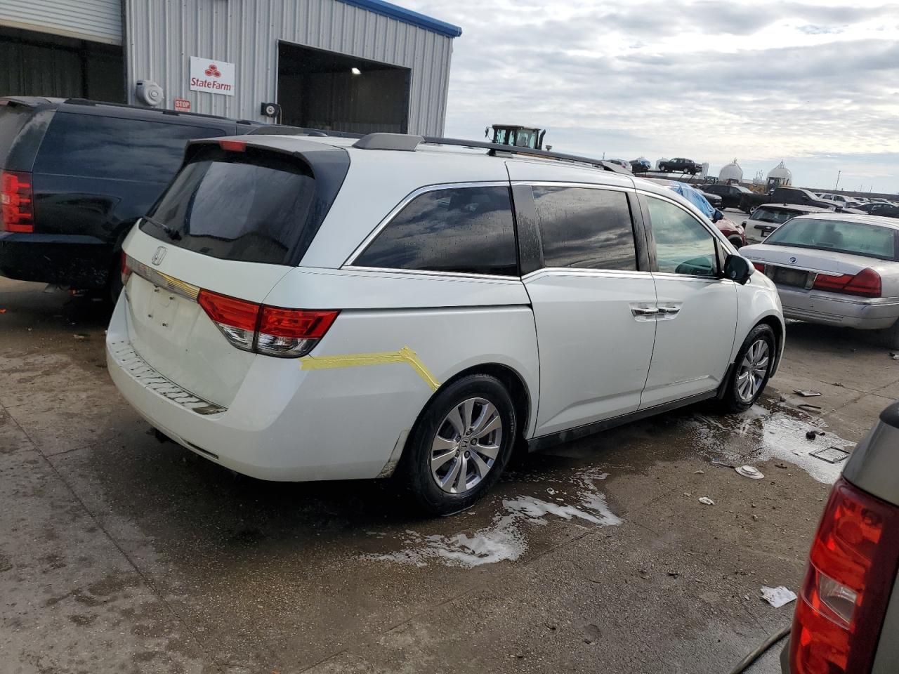 2014 Honda Odyssey VIN 5FNRL5H67EB067076 Copart auction photo, side damage thumbnail 3