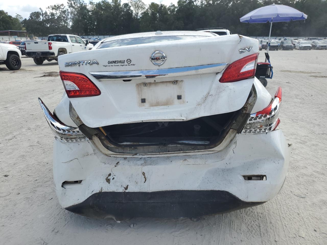 2015 Nissan Sentra VIN 3N1AB7AP7FY287972 Copart auction photo, all over damage thumbnail 6