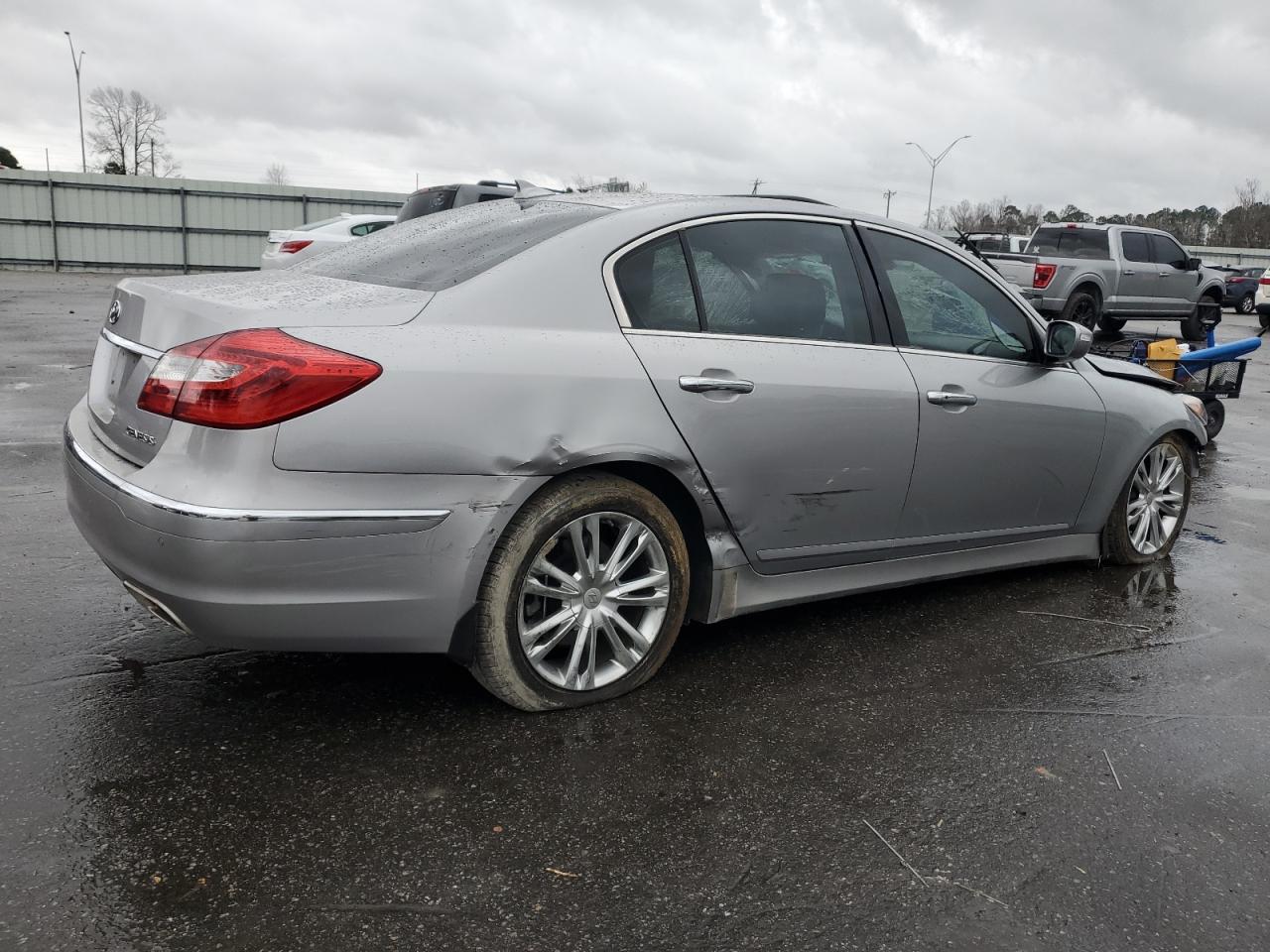 2013 Hyundai Genesis VIN KMHGC4DD9DU246792 Copart auction photo, all over damage thumbnail 3