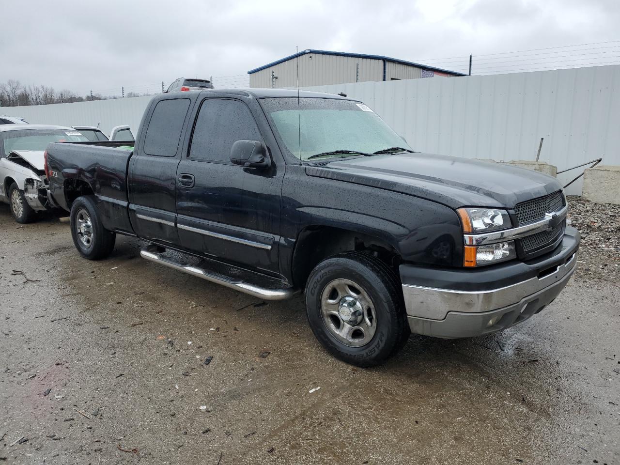 2003 Chevrolet Silverado VIN 2GCEK19T831382242 Copart auction photo, side / rear end damage thumbnail 4