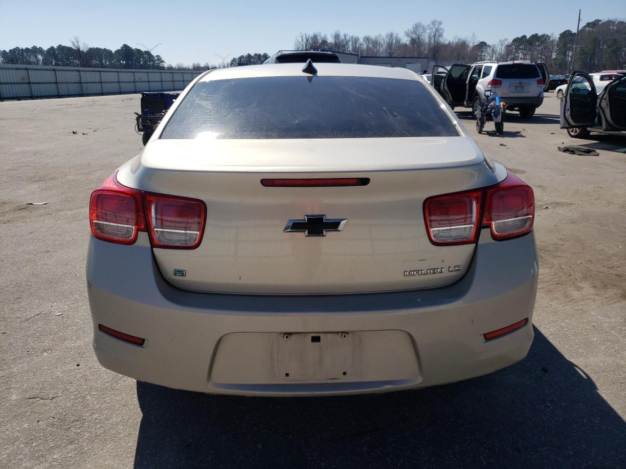 2016 Chevrolet Malibu VIN 1G11B5SA6GF111931 Copart auction photo, side damage thumbnail 6