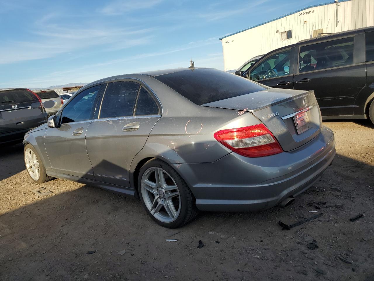 2011 Mercedes-Benz C-klasse VIN WDDGF5EB5BR177149 Copart auction photo, front end damage thumbnail 2