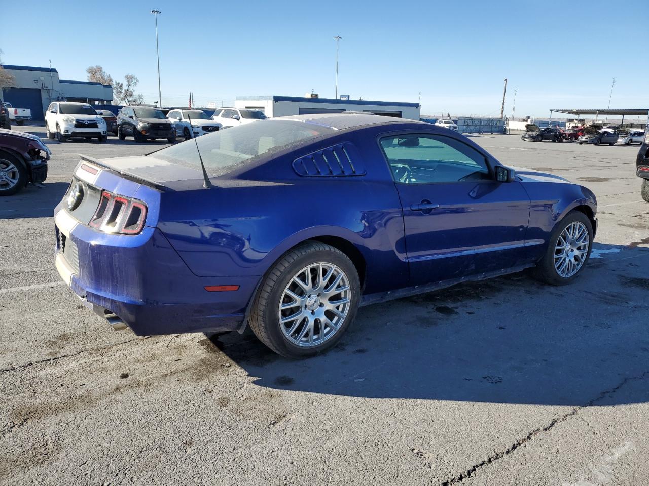 2014 Ford Mustang VIN 1ZVBP8AM8E5254745 Copart auction photo, front end damage thumbnail 3