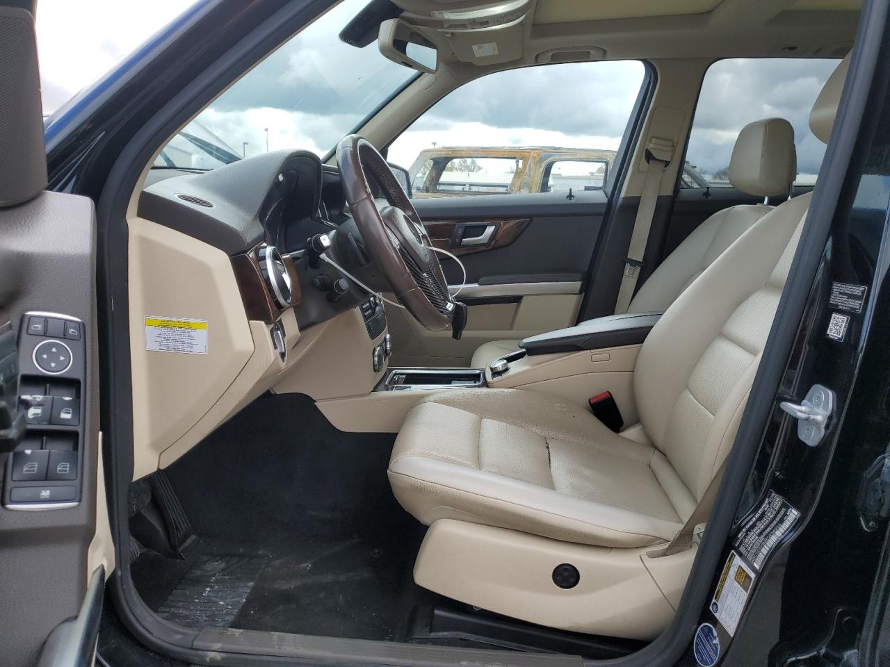 2014 Mercedes-Benz GLK-klasse VIN WDCGG5HBXEG258256 Copart auction photo, minor dent/scratches damage thumbnail 7