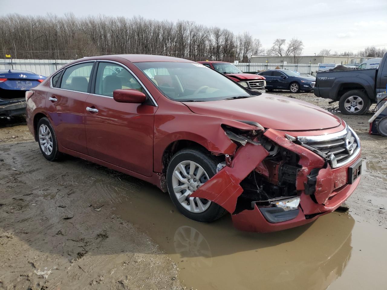 2015 Nissan Altima VIN 1N4AL3AP7FC250132 Copart auction photo, front end / minor dent/scratches damage thumbnail 4