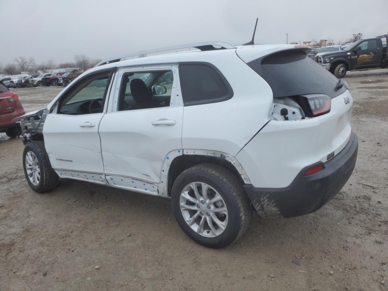 2021 Jeep Grand Cherokee VIN 1C4PJLCB4MD214868 Copart auction photo, stripped / minor dent/scratches damage thumbnail 2