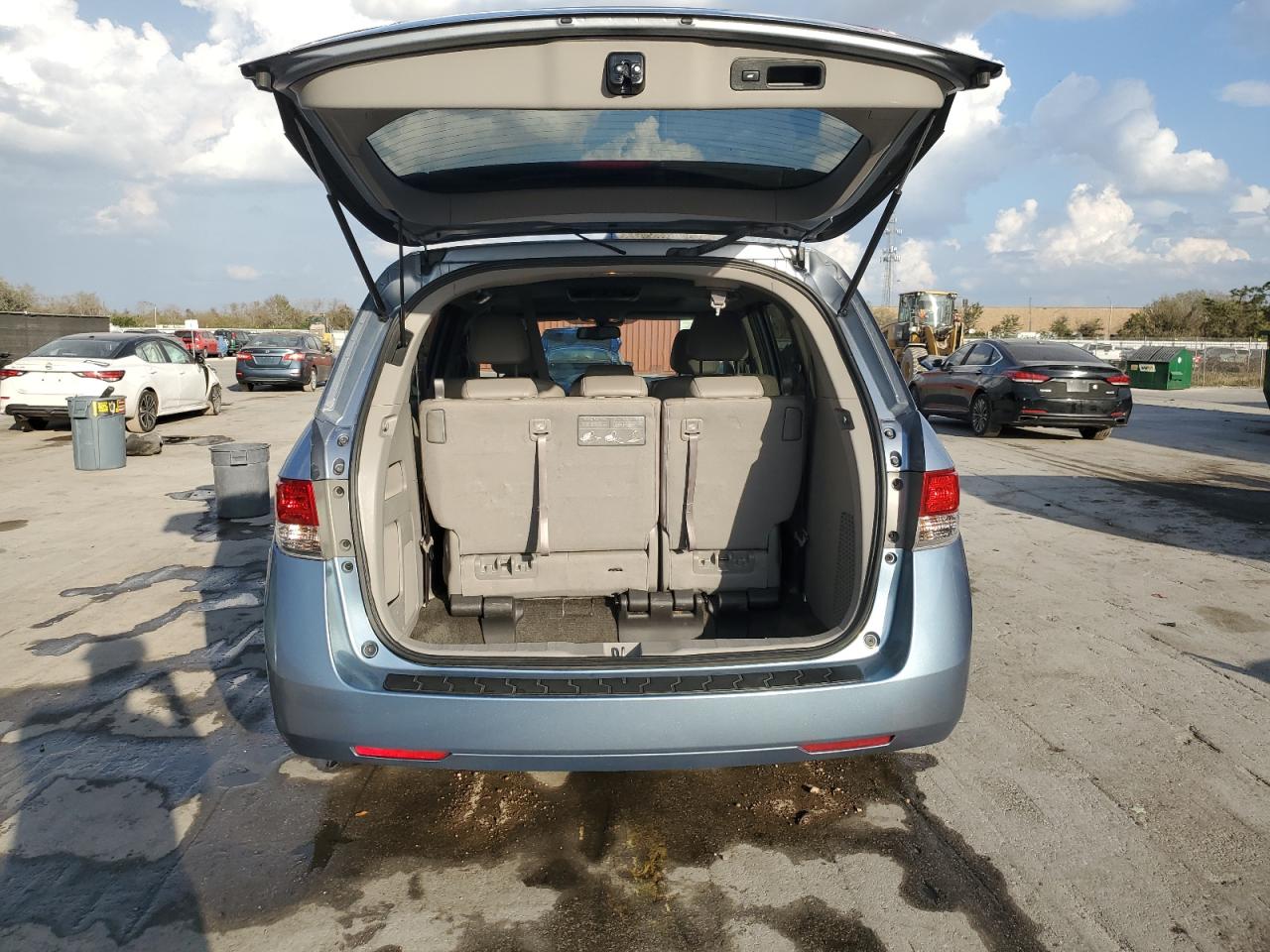 2014 Honda Odyssey VIN 5FNRL5H63EB030154 Copart auction photo, front end damage thumbnail 6
