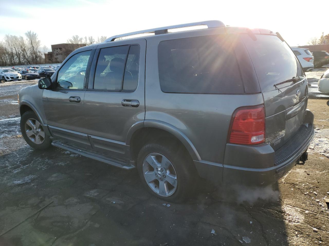 2003 Ford Explorer VIN 1FMDU75WX3ZB05314 Copart auction photo, minor dent/scratches damage thumbnail 2