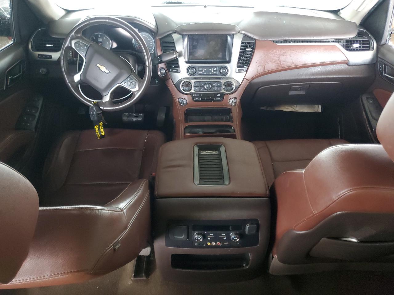 2016 Chevrolet Suburban VIN 1GNSCJKC4GR321601 Copart auction photo, side / front end damage thumbnail 8