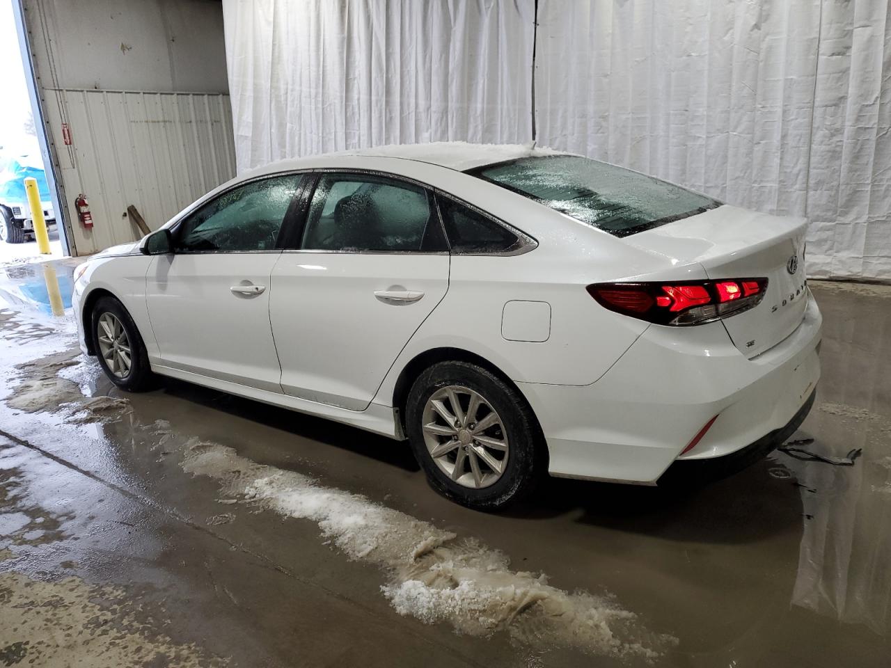 2019 Hyundai Sonata VIN 5NPE24AF1KH795365 Copart auction photo, front end damage thumbnail 2