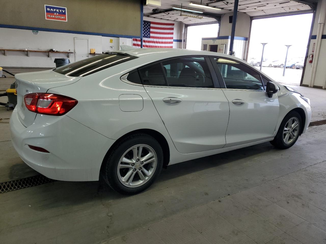 2016 Chevrolet Cruze VIN 1G1BE5SM4G7298375 Copart auction photo, front end / mechanical damage thumbnail 3