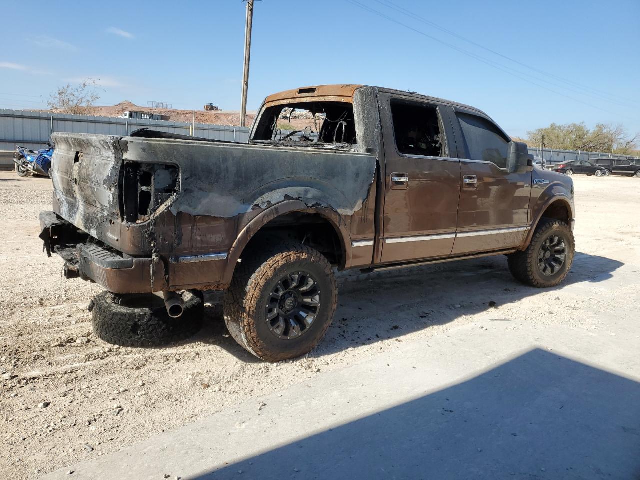 2011 Ford F-150 VIN 1FTFW1EF7BFA20077 Copart auction photo, burn / rear end damage thumbnail 3