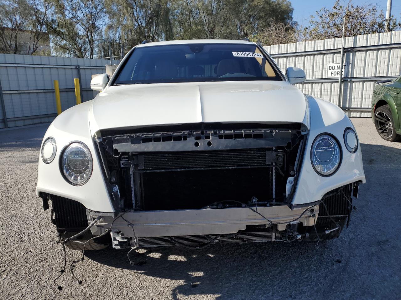 2017 Bentley Bentayga VIN SJAAC2ZV9HC013783 Copart auction photo, front end damage thumbnail 5