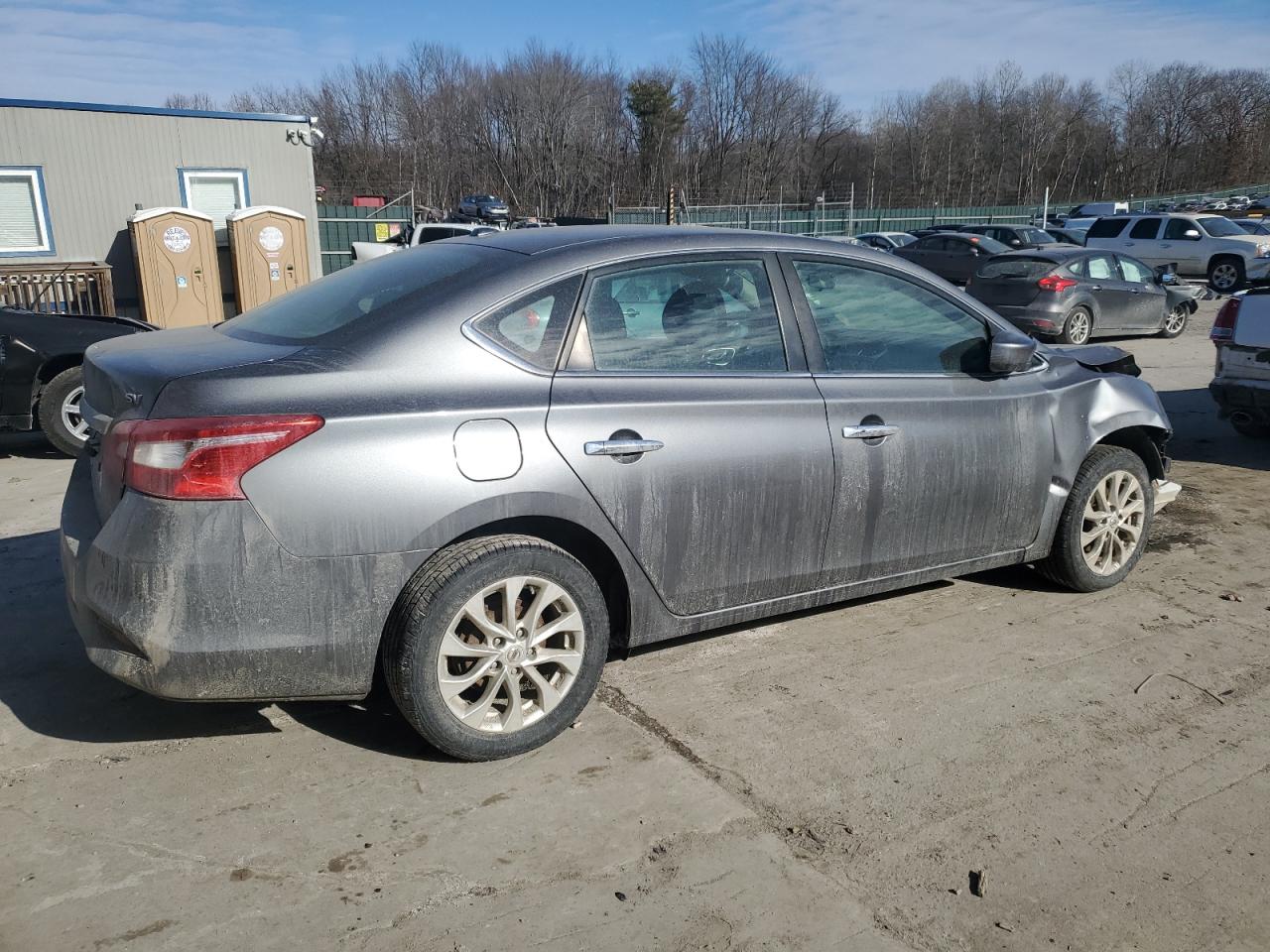 2019 Nissan Sentra VIN 3N1AB7AP8KY305664 Copart auction photo, front end / side damage thumbnail 3