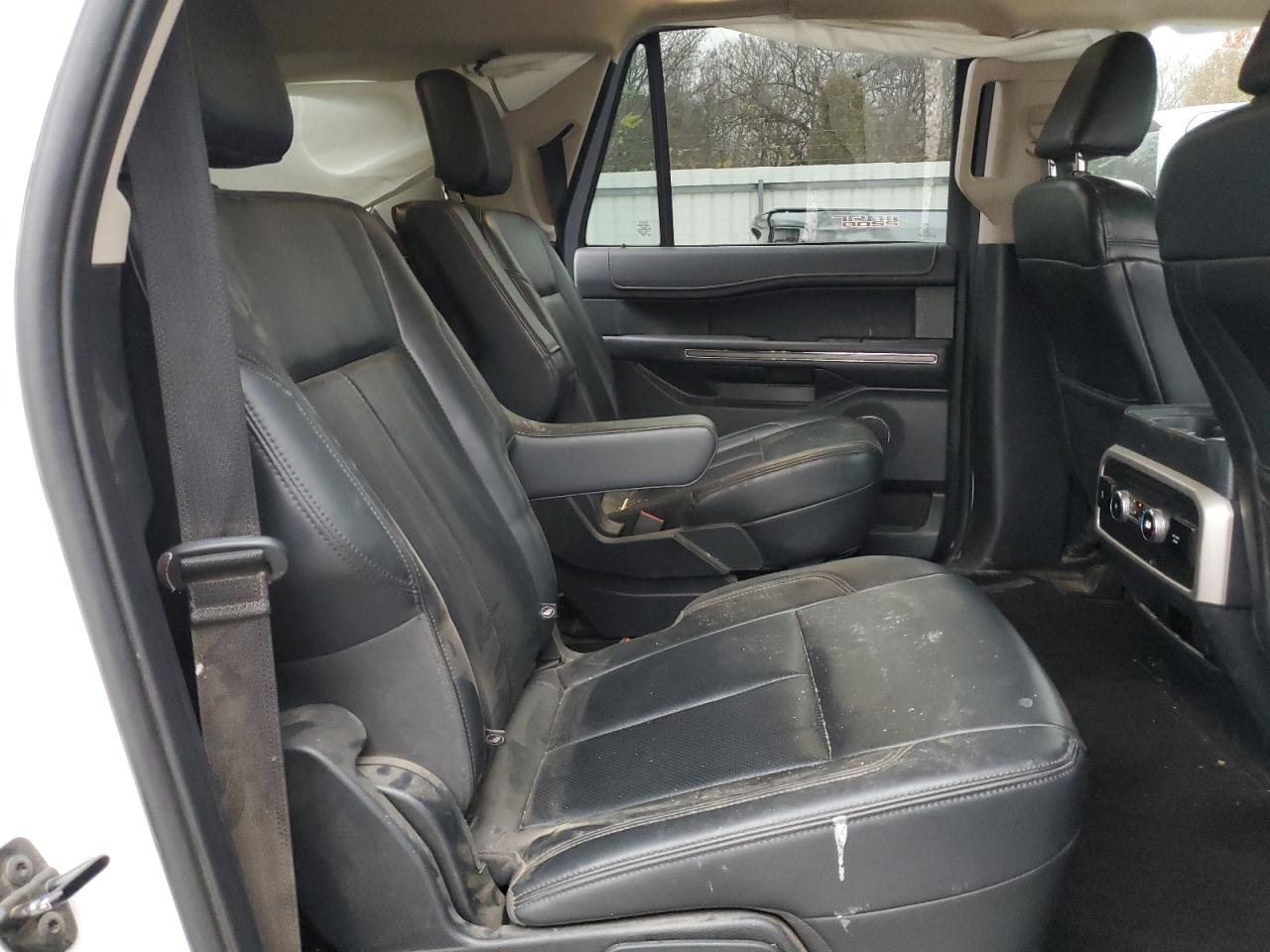 2022 Ford Expedition VIN 1FMJK1JT3NEA08628 Copart auction photo, side / front end damage thumbnail 11