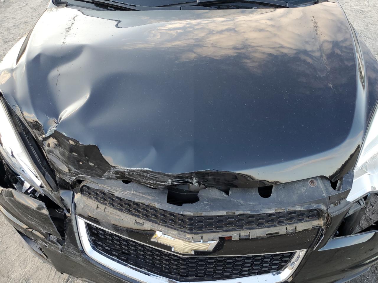 2015 Chevrolet Equinox VIN 2GNALAEK4F1116575 Copart auction photo, front end / minor dent/scratches damage thumbnail 13