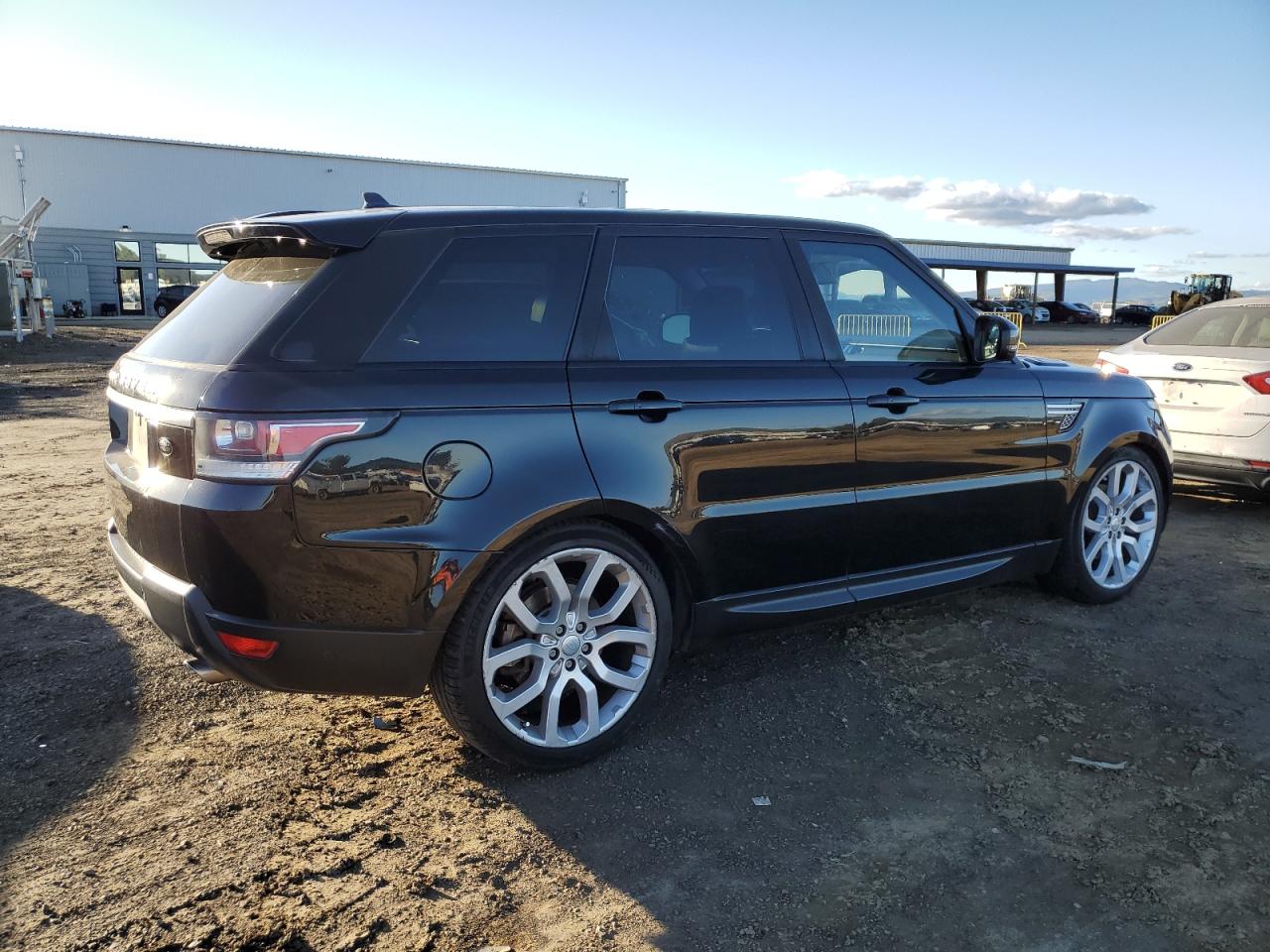 2016 Land Rover Range Rover VIN SALWR2VF7GA634976 Copart auction photo, front end damage thumbnail 3