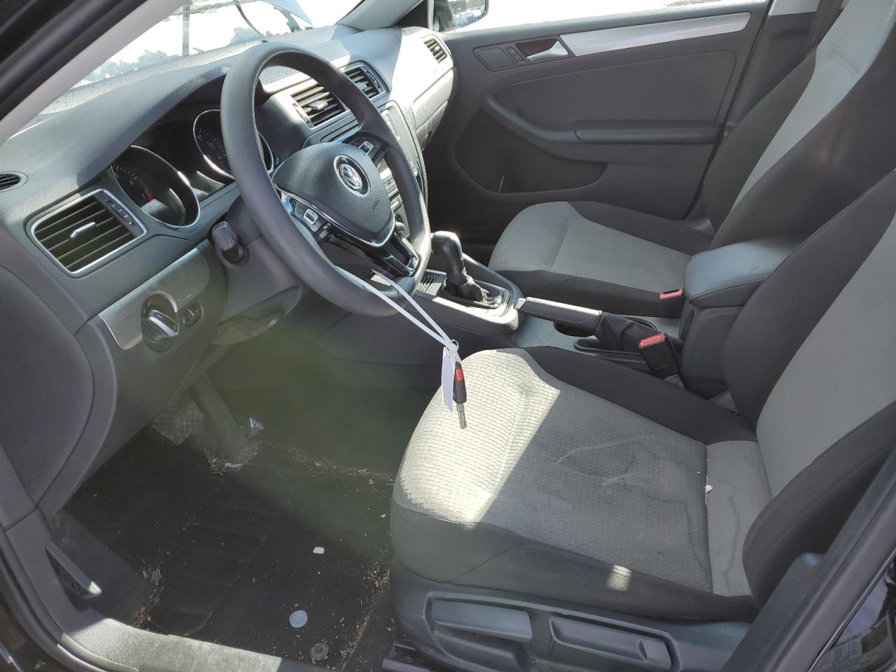 2017 Volkswagen Jetta VIN 3VW2B7AJXHM377265 Copart auction photo, front end damage thumbnail 7