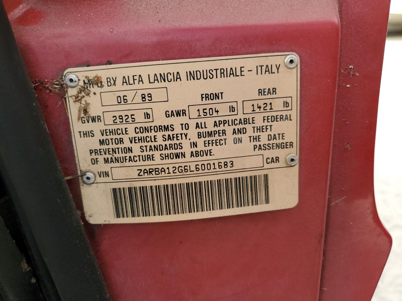 1990 Alfa Romeo Spider VIN ZARBA12G6L6001683 Copart auction photo, water/flood damage thumbnail 13