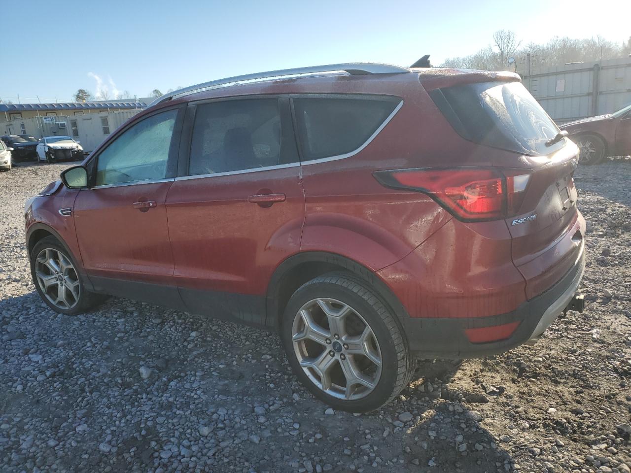 2019 Ford Escape VIN 1FMCU9J96KUB46526 Copart auction photo, front end damage thumbnail 2