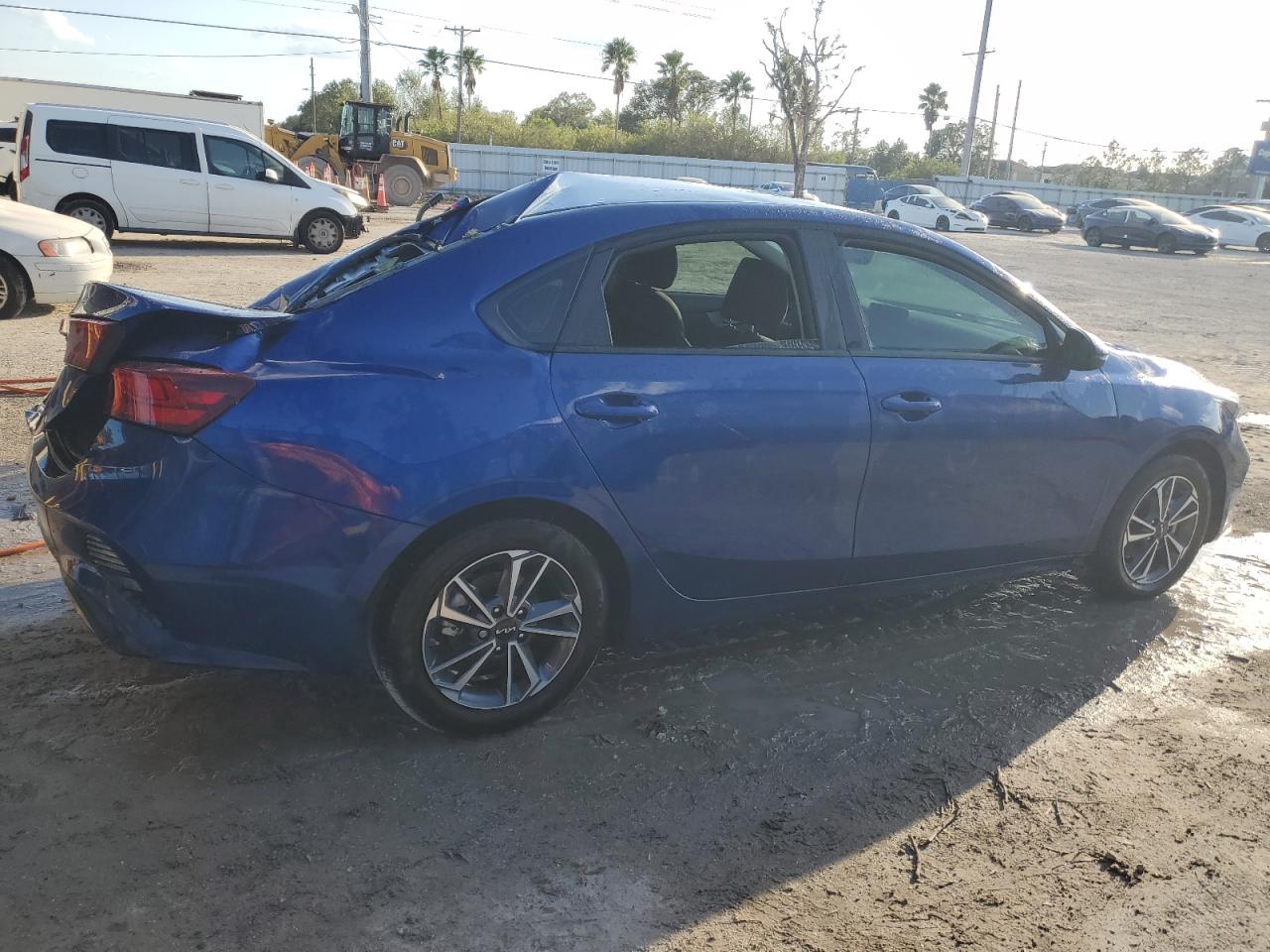 2024 KIA Forte VIN 3KPF24AD8RE805455 Copart auction photo, rear end damage thumbnail 3