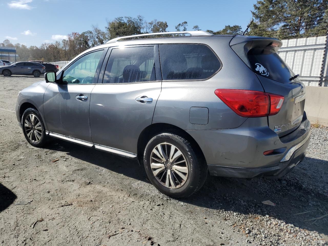 2018 Nissan Pathfinder VIN 5N1DR2MN0JC616026 Copart auction photo, mechanical / minor dent/scratches damage thumbnail 2