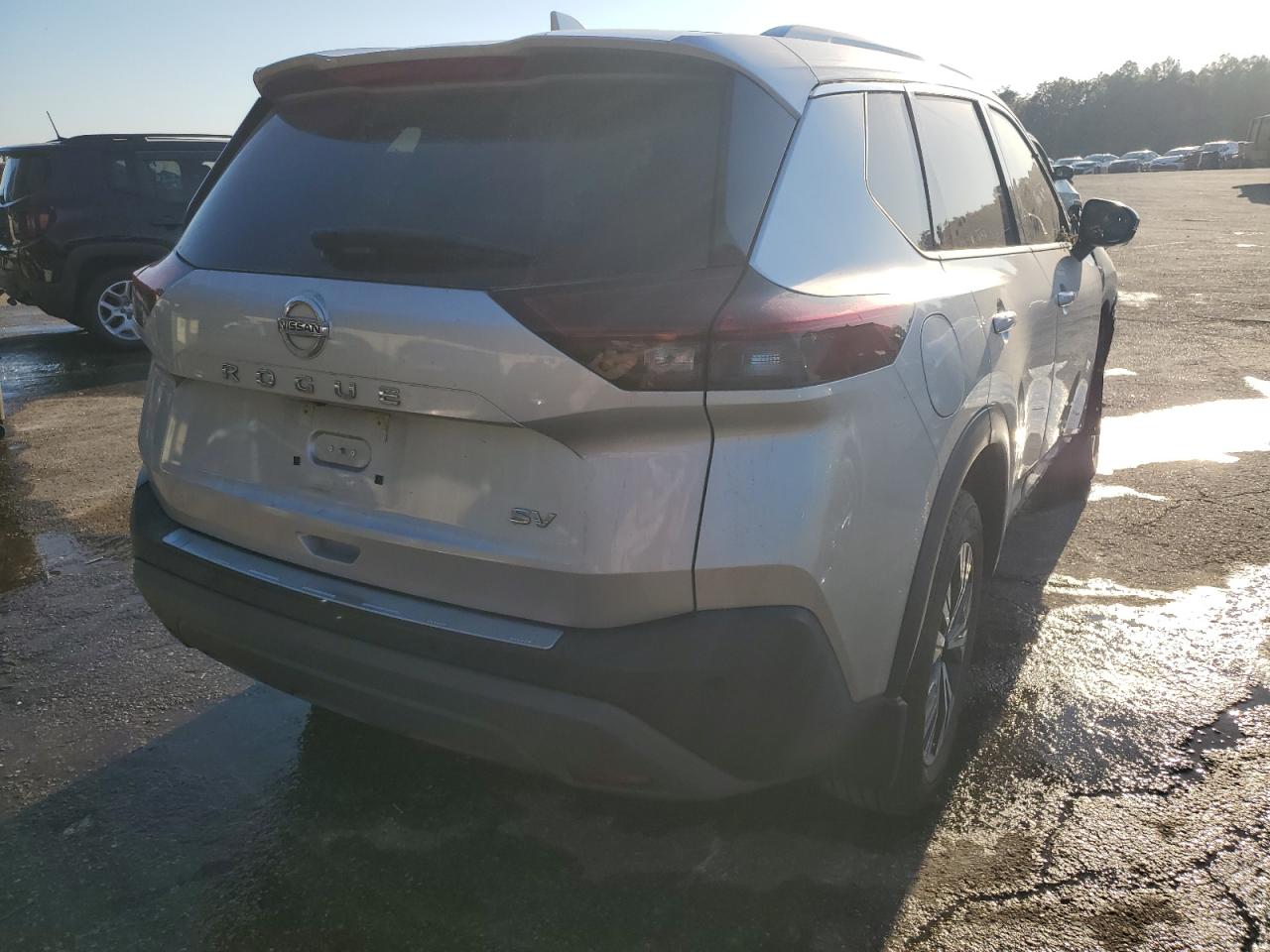 2021 Nissan Rogue VIN 5N1AT3BA9MC824808 Copart auction photo, rollover damage thumbnail 3