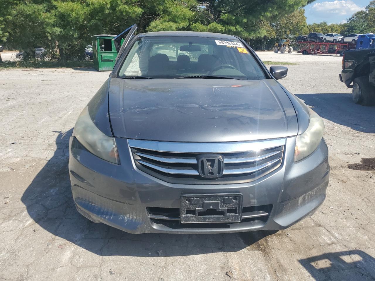 2011 Honda Accord VIN 1HGCP2F33BA117494 Copart auction photo, side / front end damage thumbnail 5