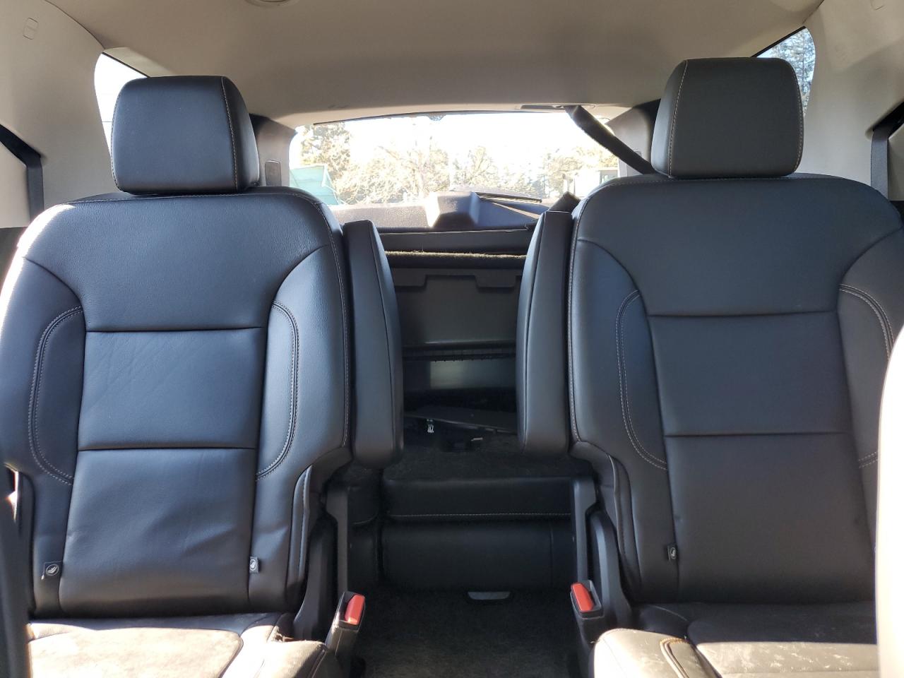2020 Chevrolet Traverse VIN 1GNEVHKW3LJ145014 Copart auction photo, rear end damage thumbnail 10