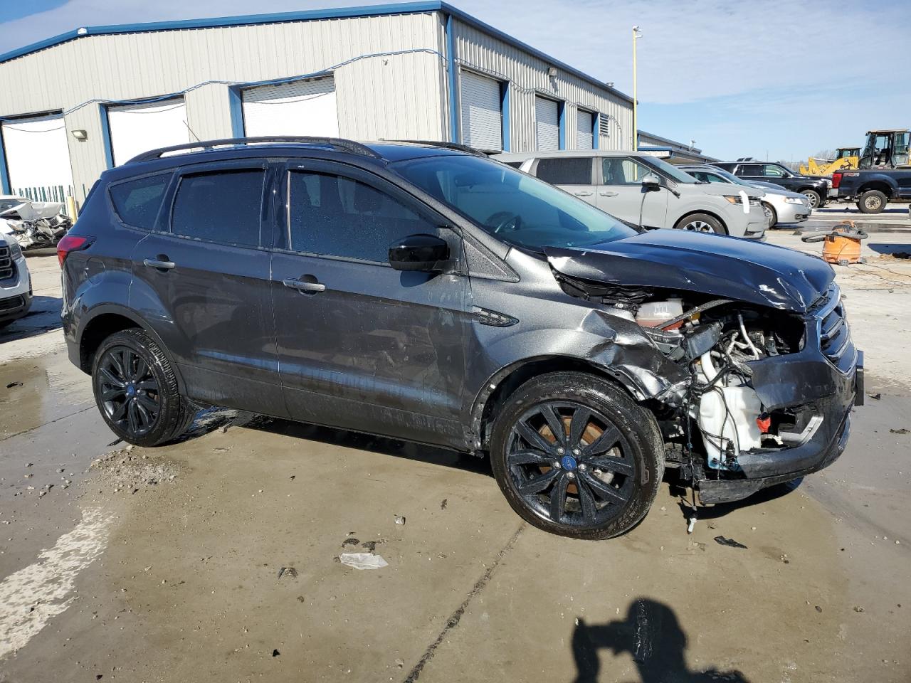2019 Ford Escape VIN 1FMCU9GD4KUB85496 Copart auction photo, front end / side damage thumbnail 4
