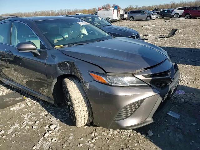2018 Toyota Camry VIN 4T1B11HK2JU508171 Copart auction photo, rear end / front end damage thumbnail 10