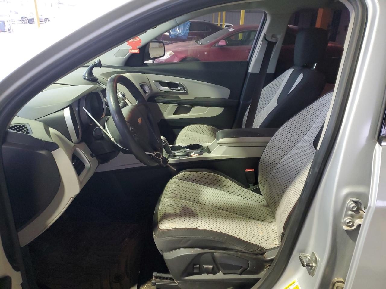 2011 Chevrolet Equinox VIN 2CNFLCEC4B6247114 Copart auction photo, rear end / minor dent/scratches damage thumbnail 7