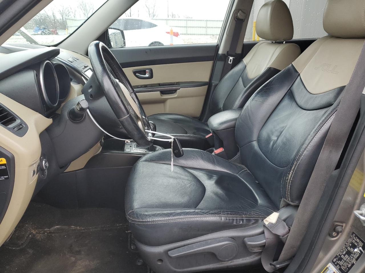 2013 KIA Soul VIN KNDJT2A60D7554629 Copart auction photo, front end / side damage thumbnail 7