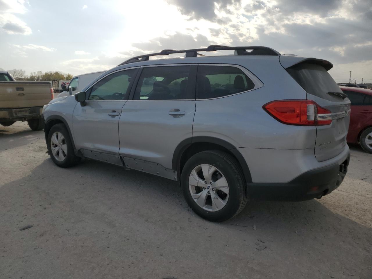 2019 Subaru Ascent VIN 4S4WMAAD7K3442342 Copart auction photo, front end damage thumbnail 2