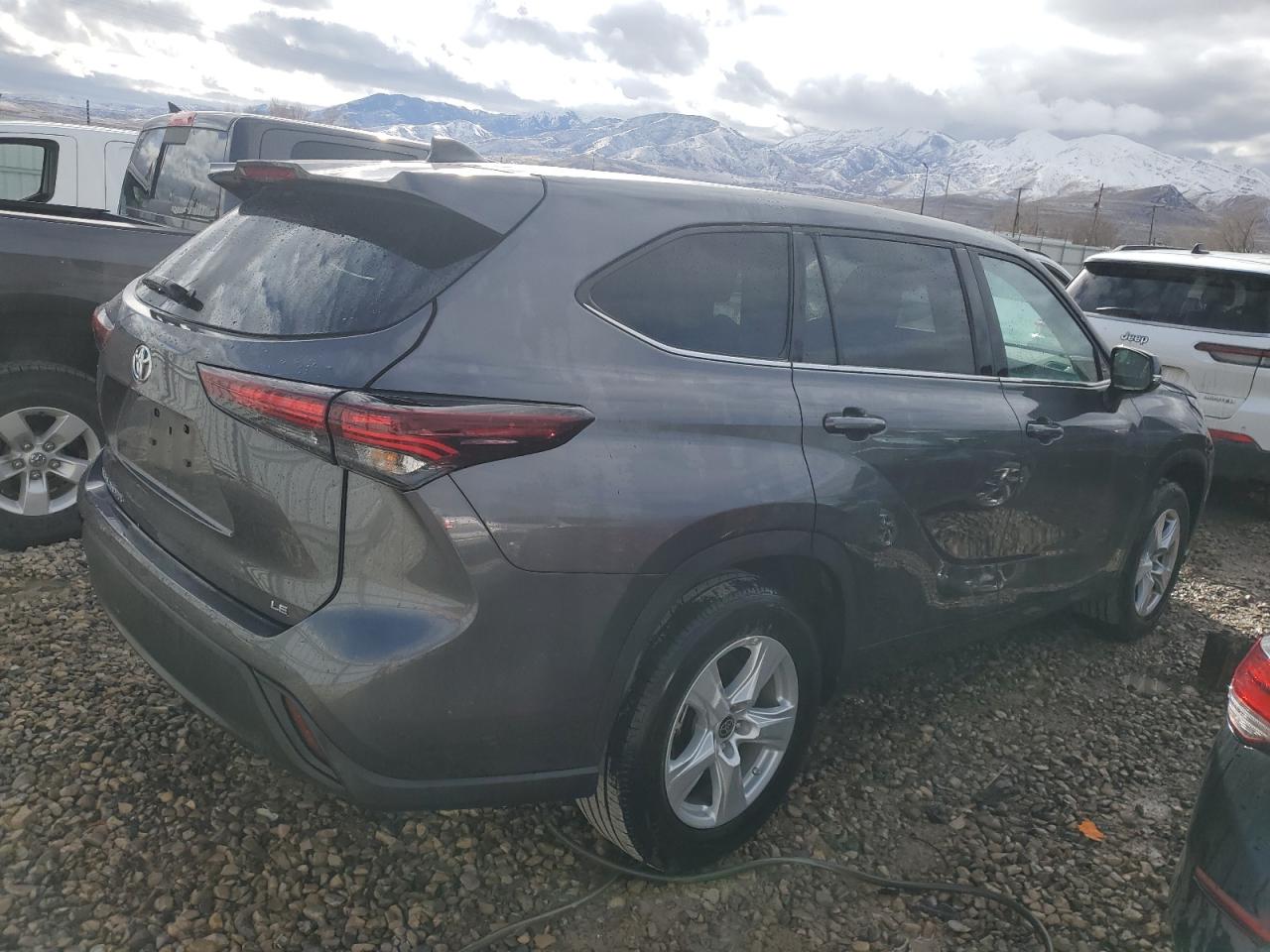 2024 Toyota Highlander VIN 5TDKDRAH9RS527373 Copart auction photo, side damage thumbnail 3