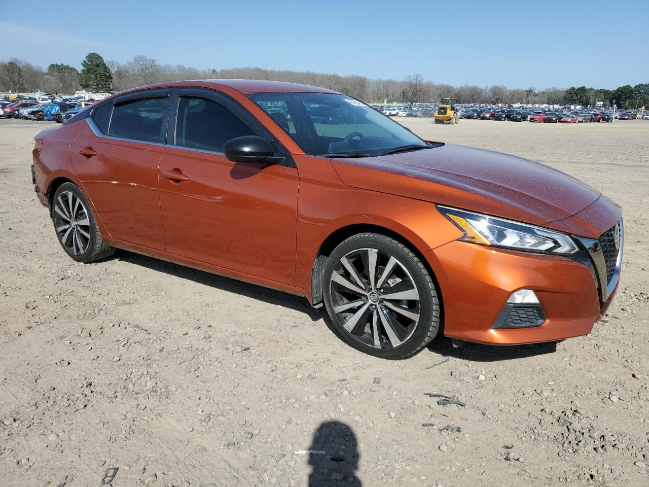 2020 Nissan Altima VIN 1N4BL4CV7LN320217 Copart auction photo, rear end / minor dent/scratches damage thumbnail 4