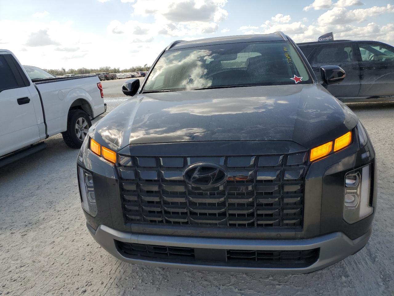 2024 Hyundai Palisade VIN KM8R5DGE7RU741913 Copart auction photo, water/flood damage thumbnail 5