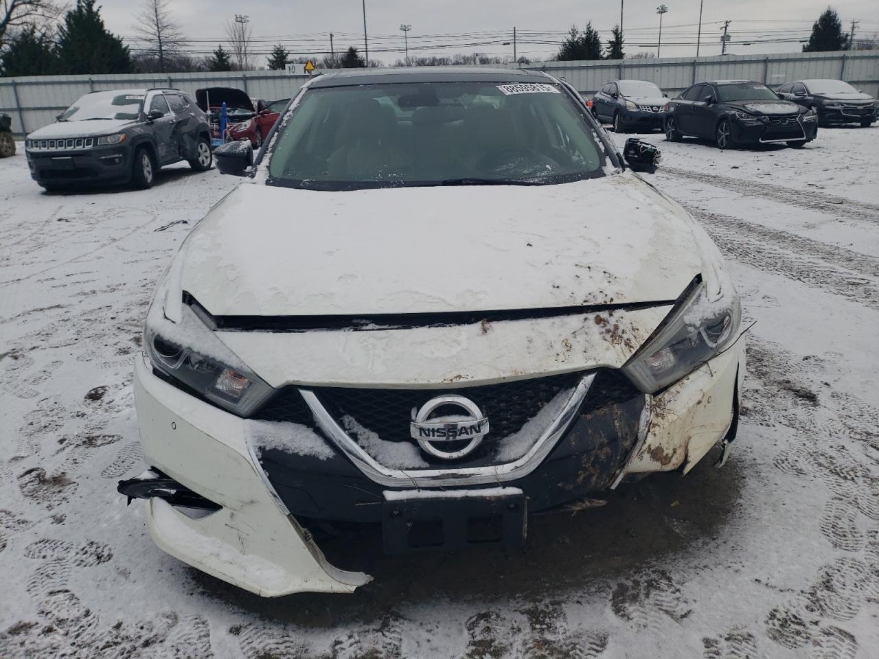 2018 Nissan Maxima VIN 1N4AA6AP3JC383678 Copart auction photo, all over / minor dent/scratches damage thumbnail 5