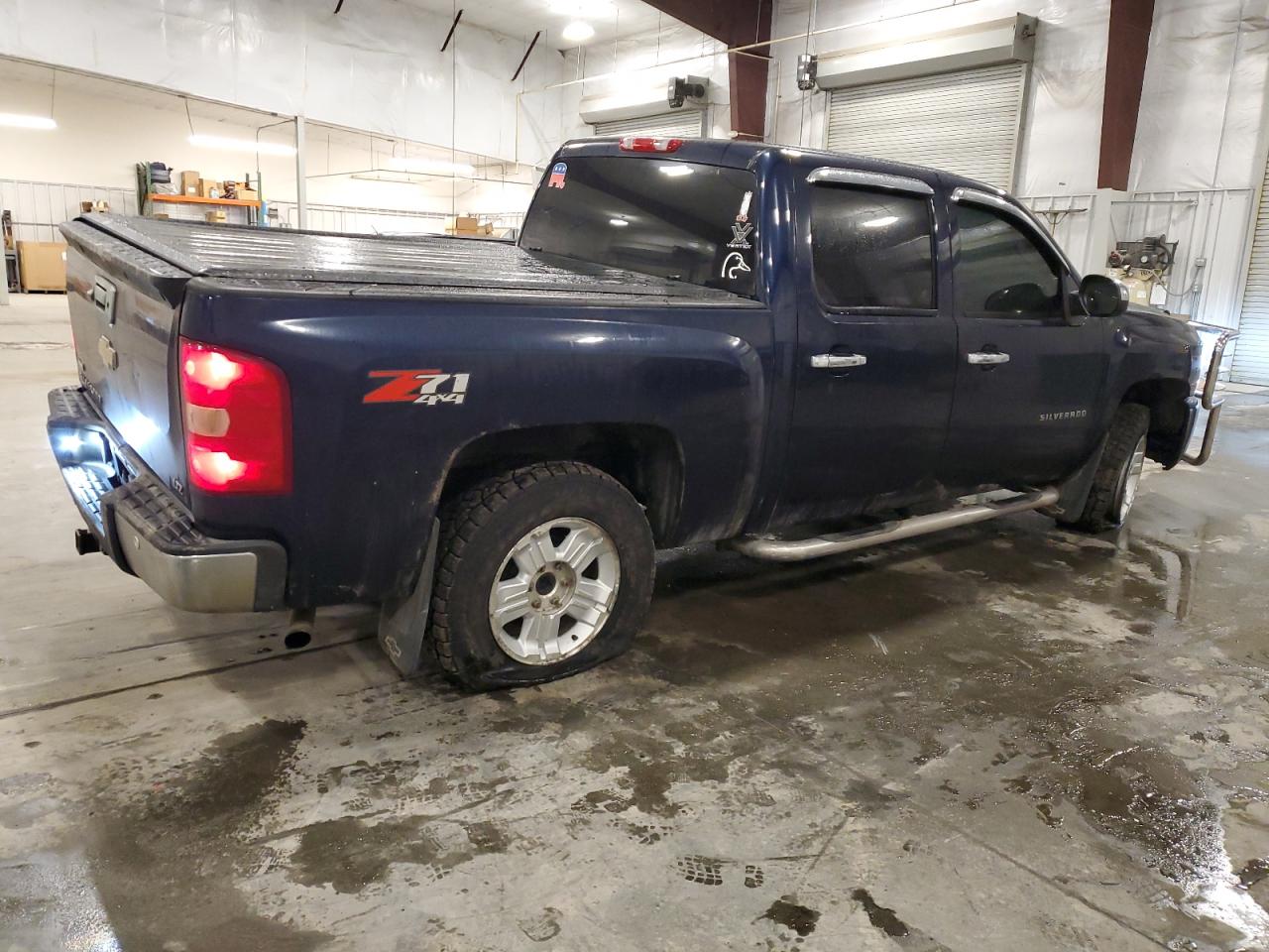 2011 Chevrolet Silverado VIN 1GCPKTE37BF127292 Copart auction photo, side / rear end damage thumbnail 3