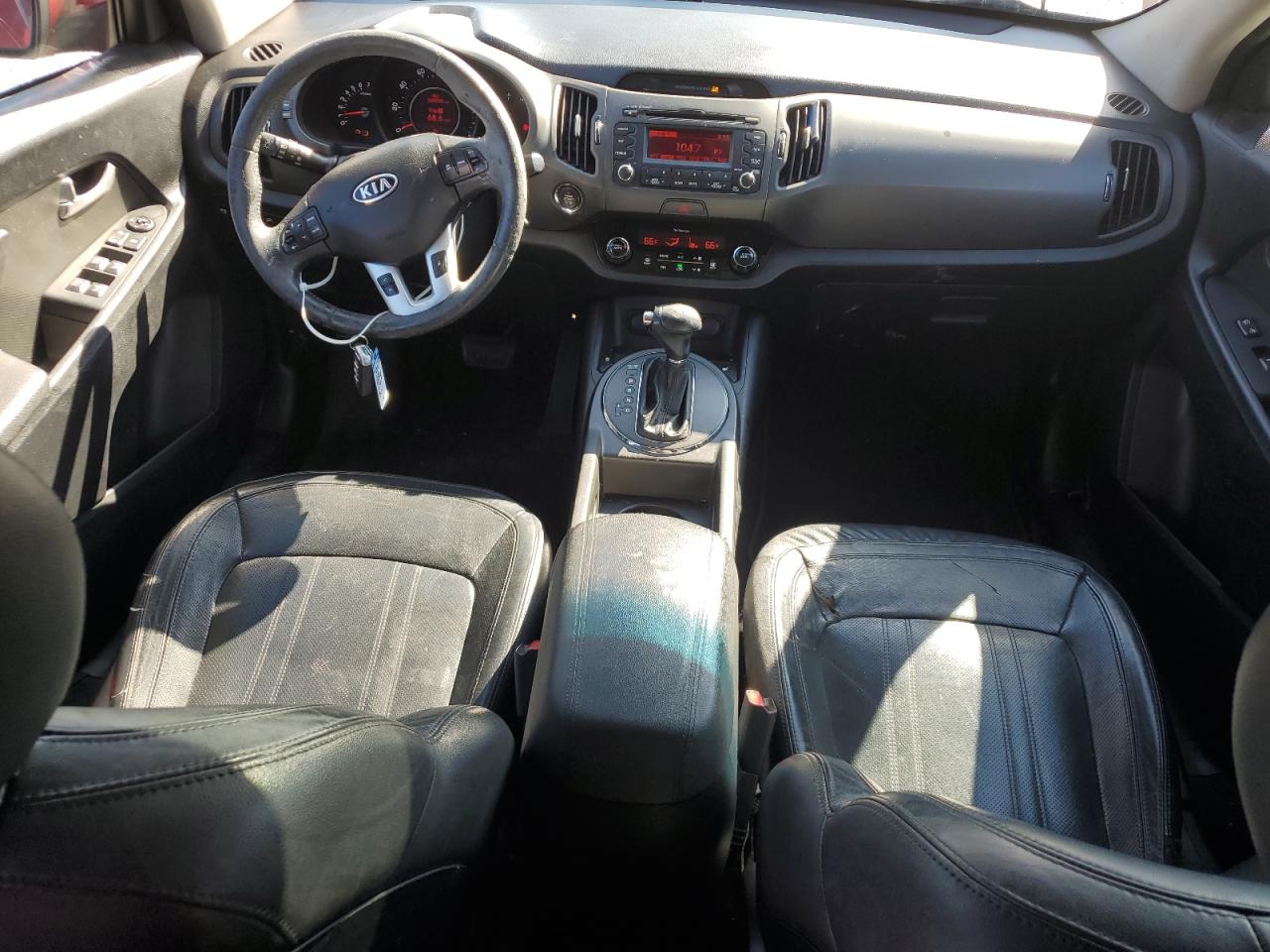 2011 KIA Sportage VIN KNDPC3A64B7120176 Copart auction photo, front end / minor dent/scratches damage thumbnail 8