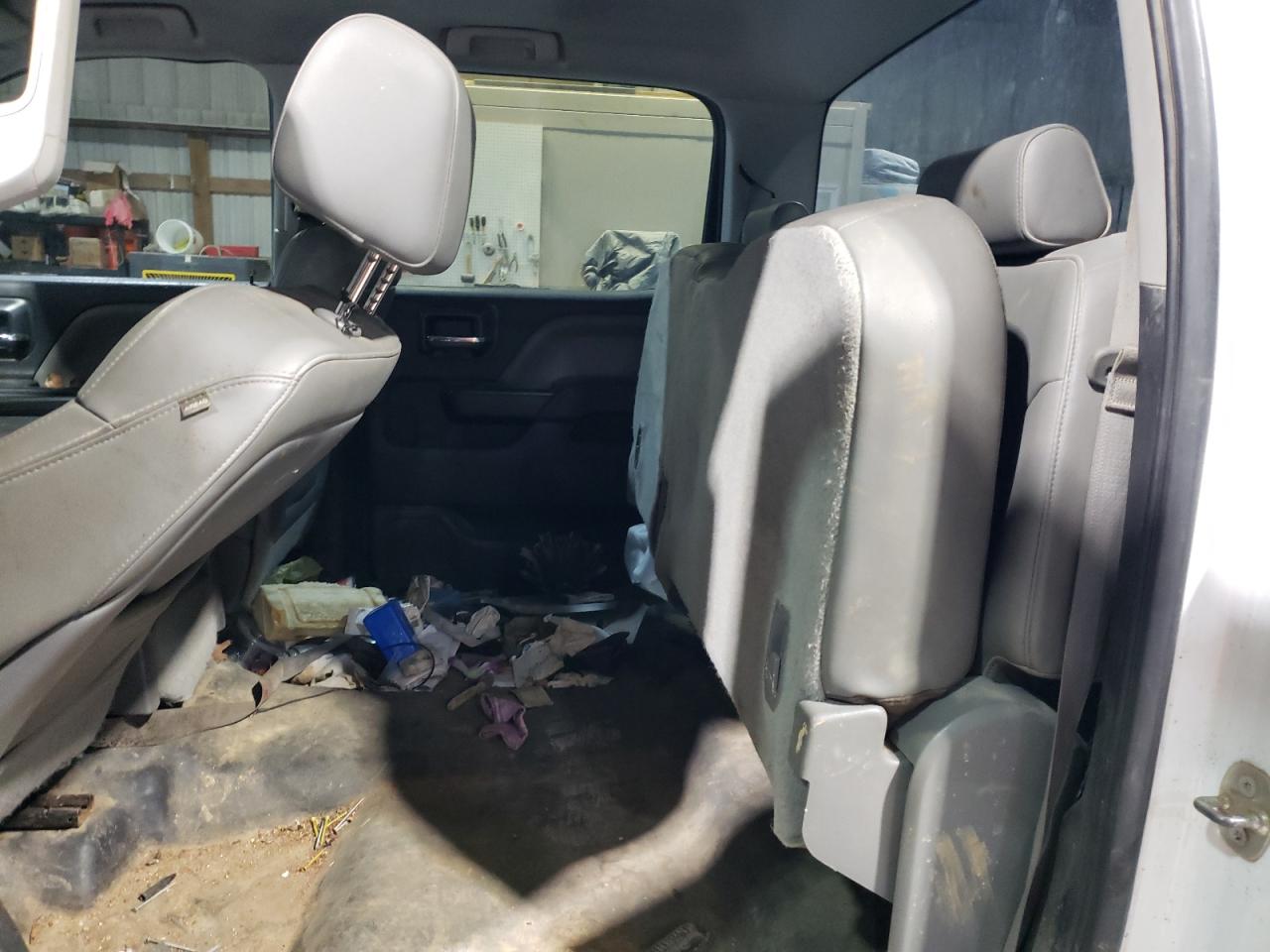 2015 GMC Sierra VIN 1GT12XEG0FF630197 Copart auction photo, rear end / side damage thumbnail 10
