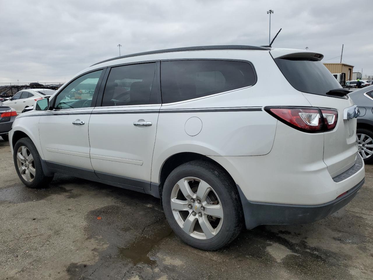 2017 Chevrolet Traverse VIN 1GNKRGKD8HJ239770 Copart auction photo, front end damage thumbnail 2