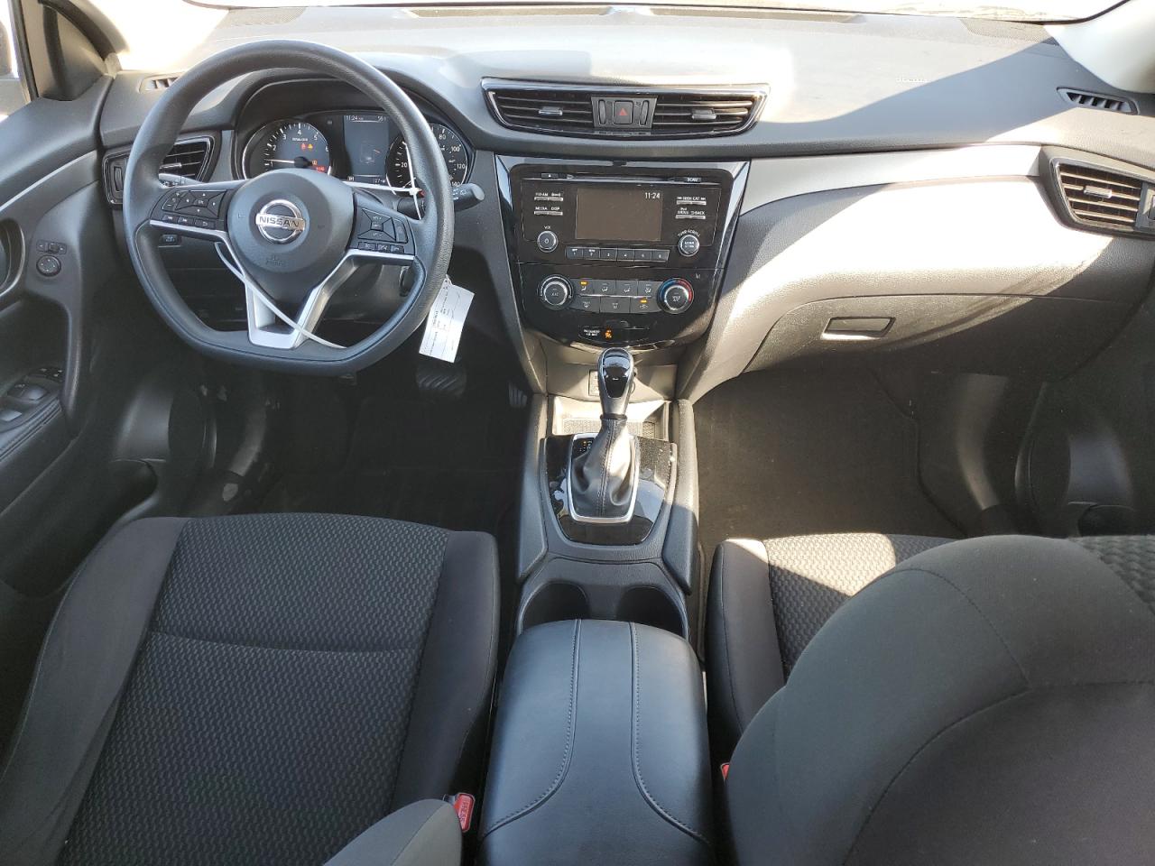2017 Nissan Rogue VIN JN1BJ1CR3HW124670 Copart auction photo, front end / side damage thumbnail 8