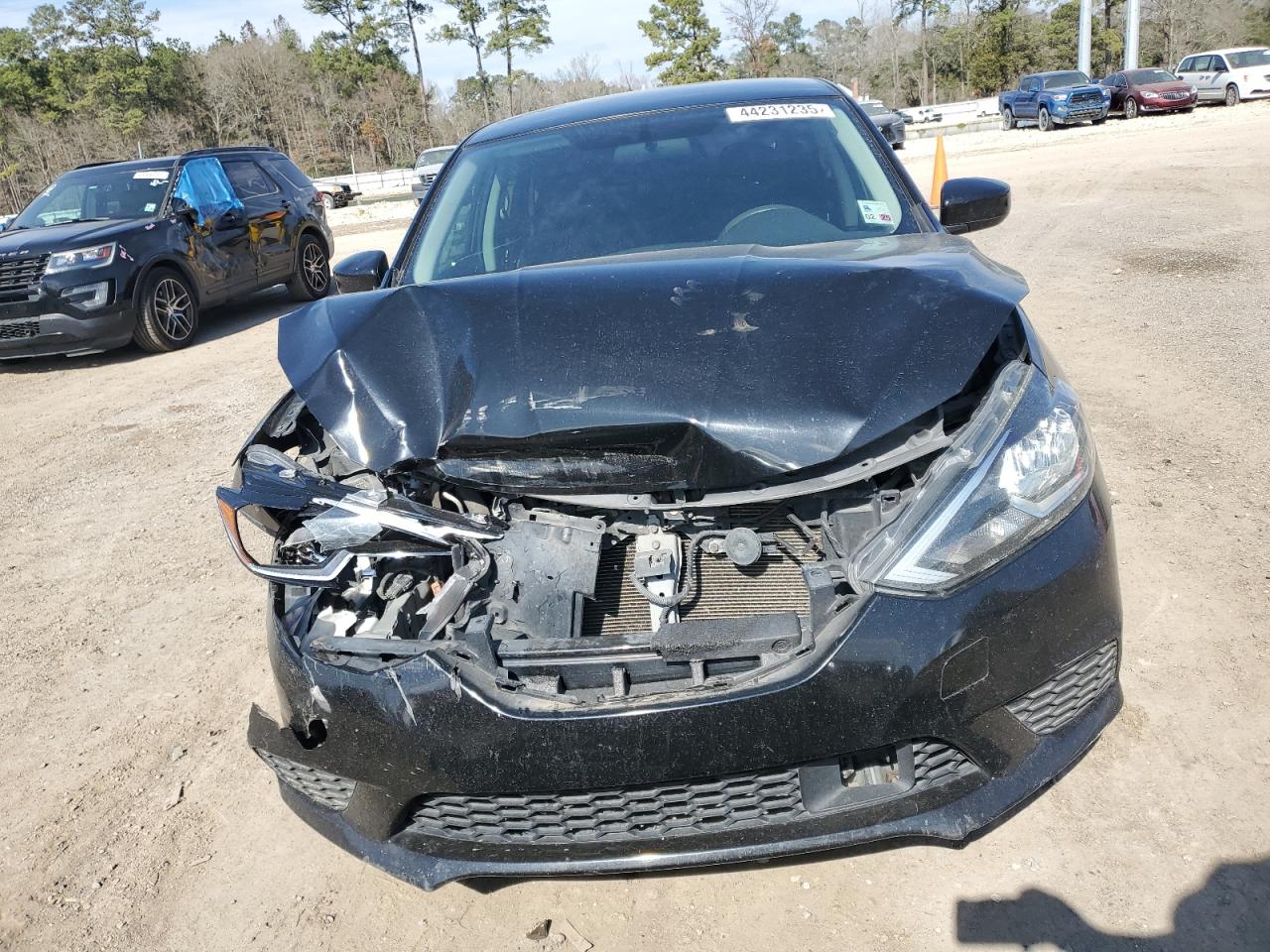 2018 Nissan Sentra VIN 3N1AB7AP7JY334037 Copart auction photo, front end / minor dent/scratches damage thumbnail 5