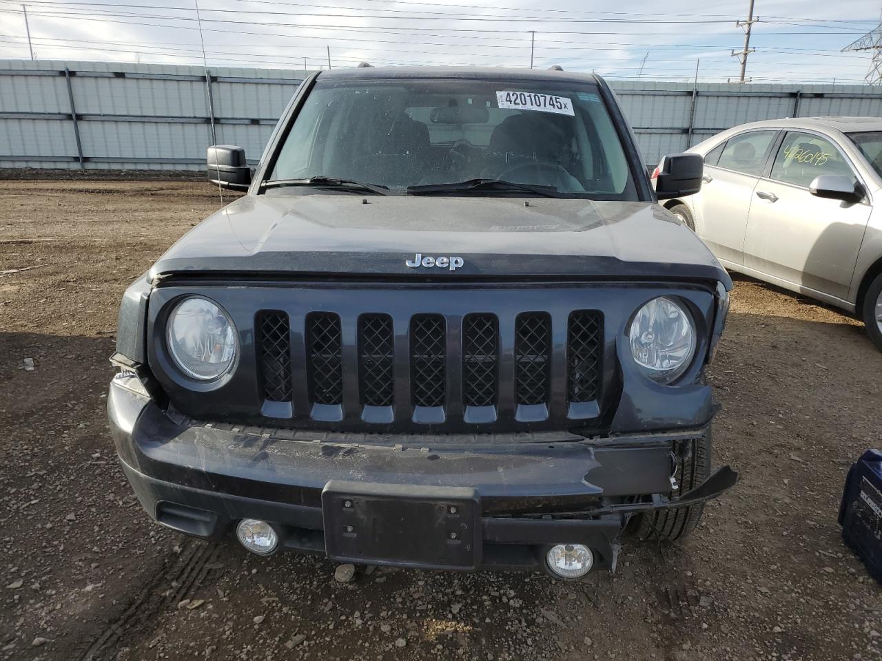 2014 Jeep Liberty (Patriot) VIN 1C4NJPBA4ED632355 Copart auction photo, front end damage thumbnail 5