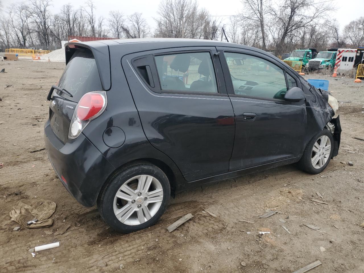2015 Chevrolet Spark VIN KL8CB6S96FC750329 Copart auction photo, front end / minor dent/scratches damage thumbnail 3