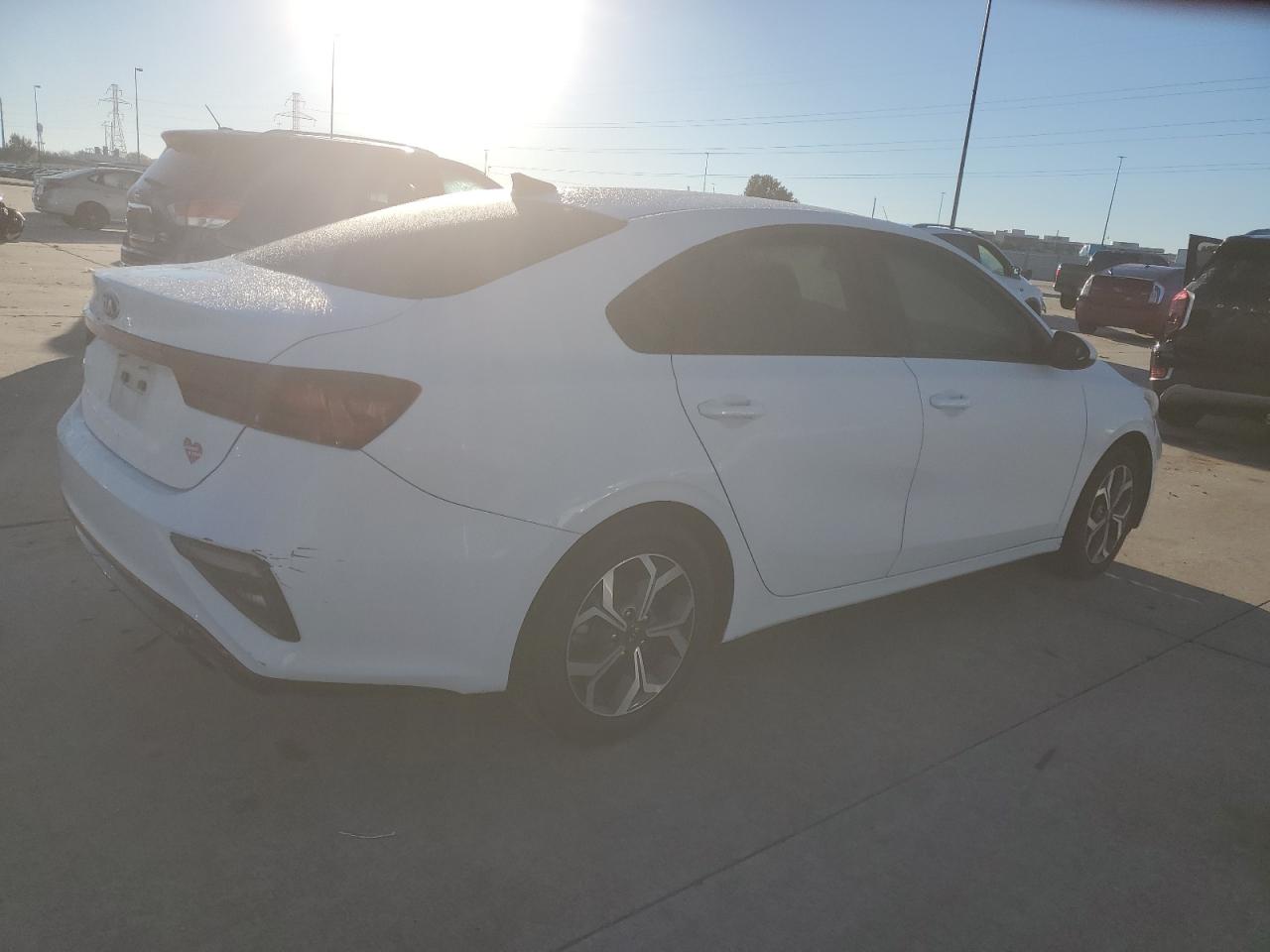 2019 KIA Forte VIN 3KPF24AD1KE009698 Copart auction photo, water/flood / mechanical damage thumbnail 3